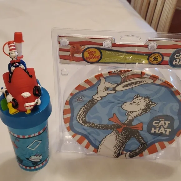 CAT IN THE HAT 3 piece dinnerware set - Picture 4 of 9